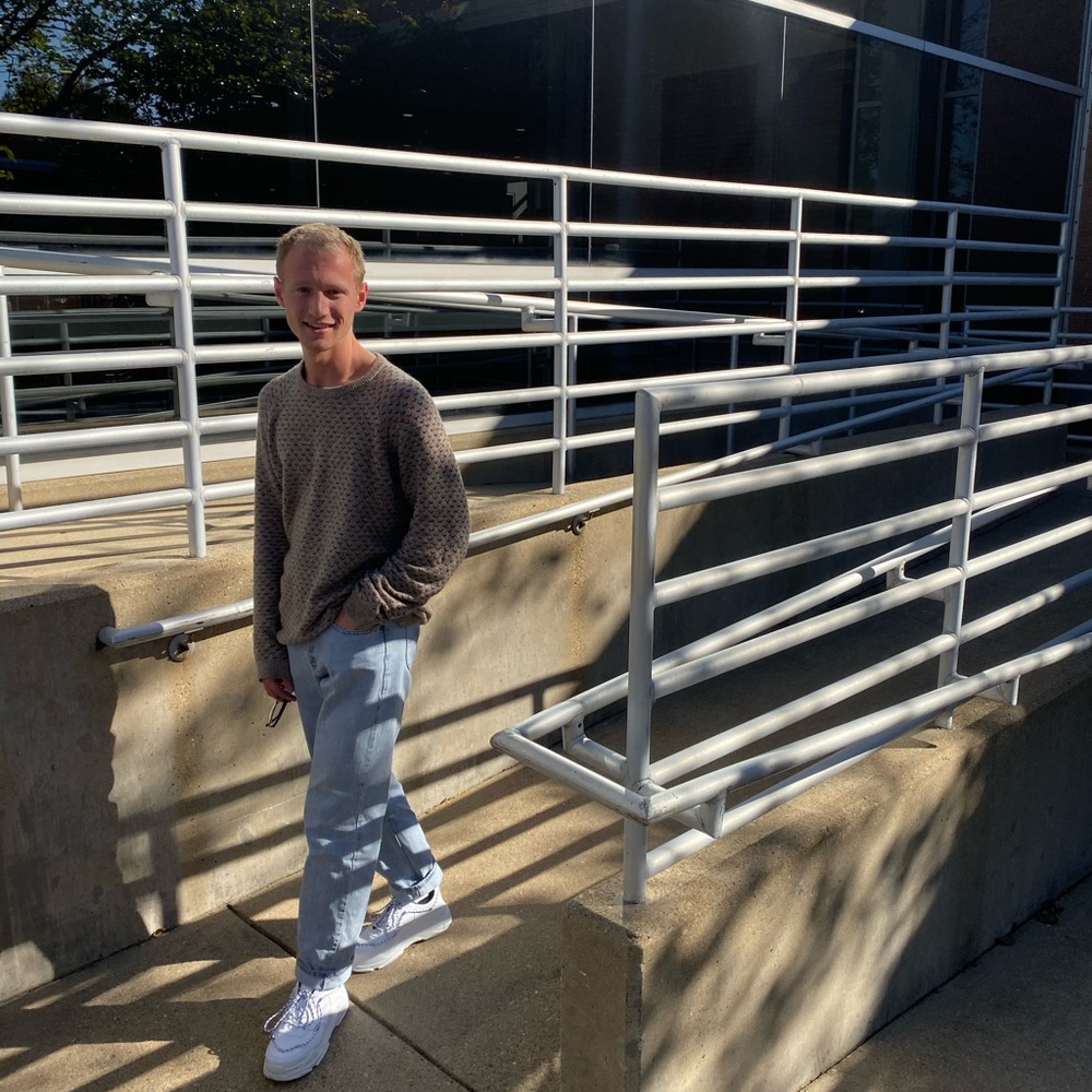 Meet your Posher, Asher